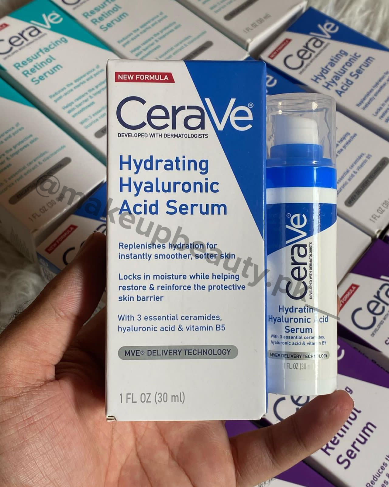 Cera ve Hydrating Hyaluronic Acid Serum