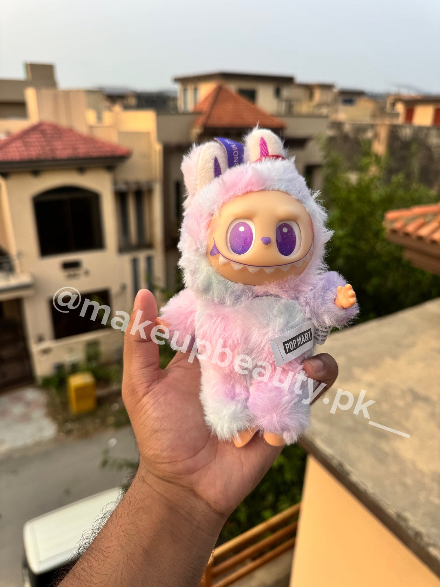 Pop Mart Labubu Blind box surprise package. Premium Quality soft stuff.