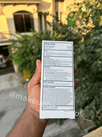 CeraVe Hydrating Mineral Ultra sheer Tinted Sunscreen spf 30 50 ML