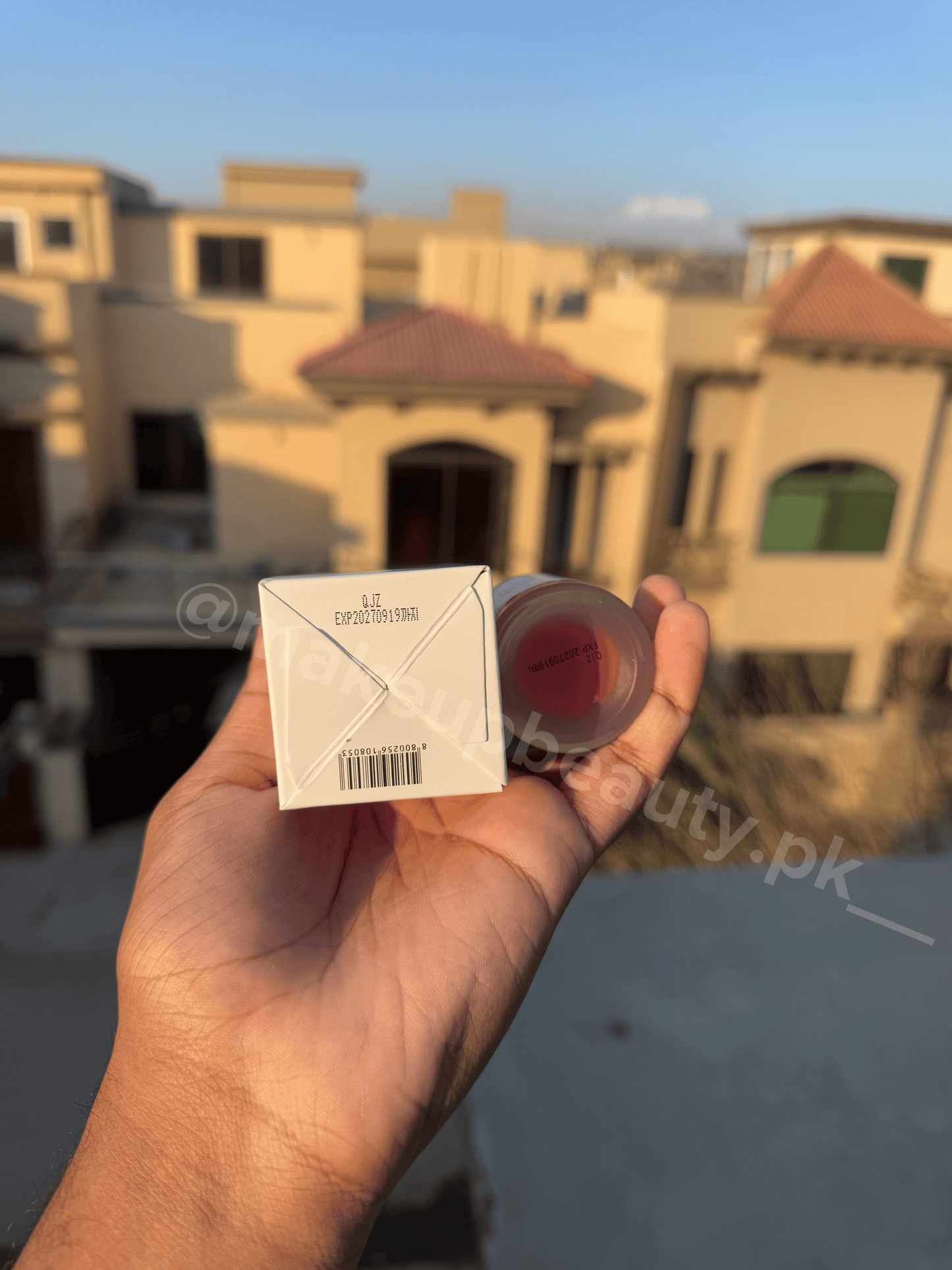 Medicube PDRN Pink Peptide Serum – Revitalize & Glow 30 ML✨