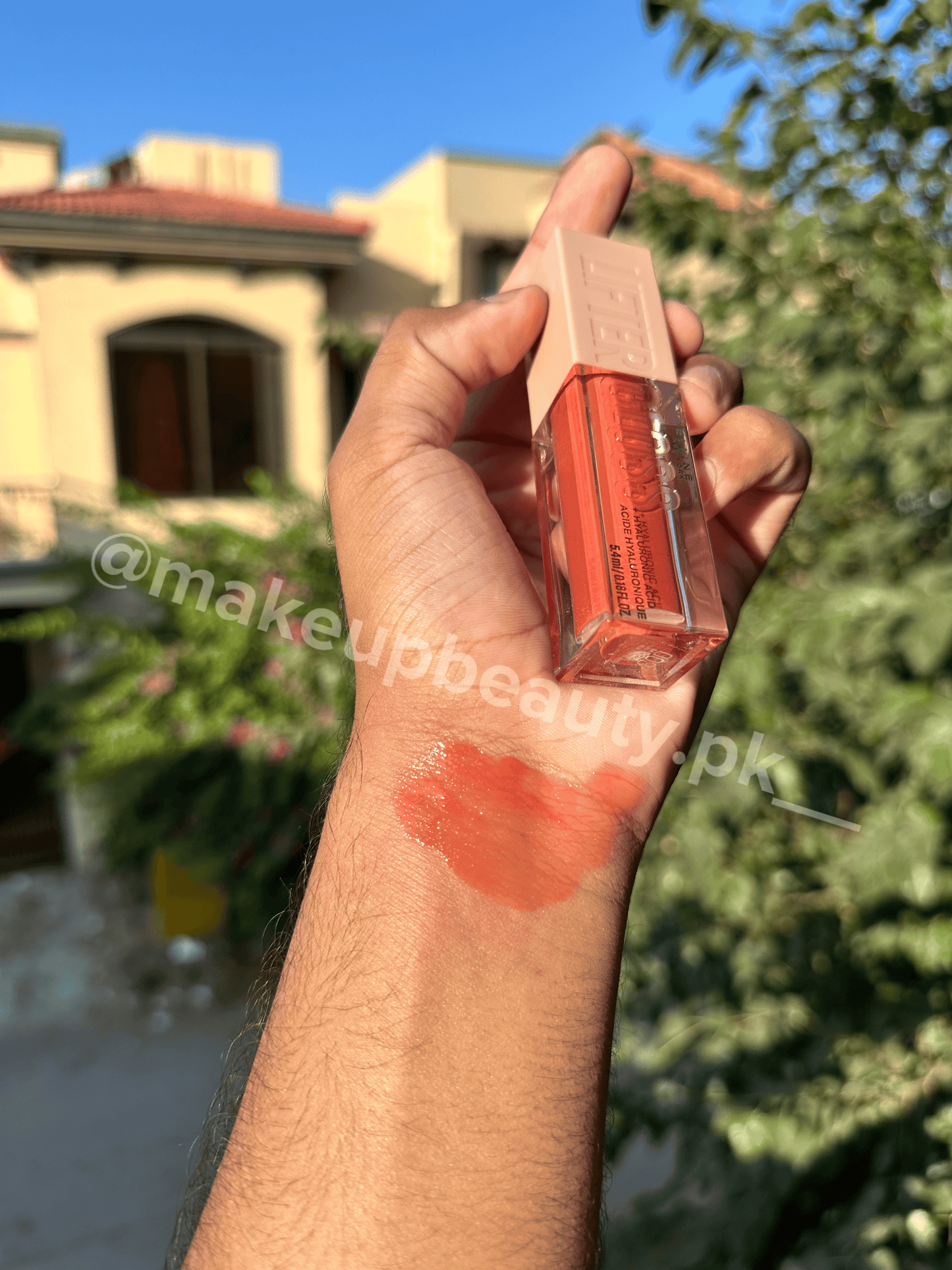 Maybelline Lifter Gloss Limited stock buy each now at Lowest Price😍✨.