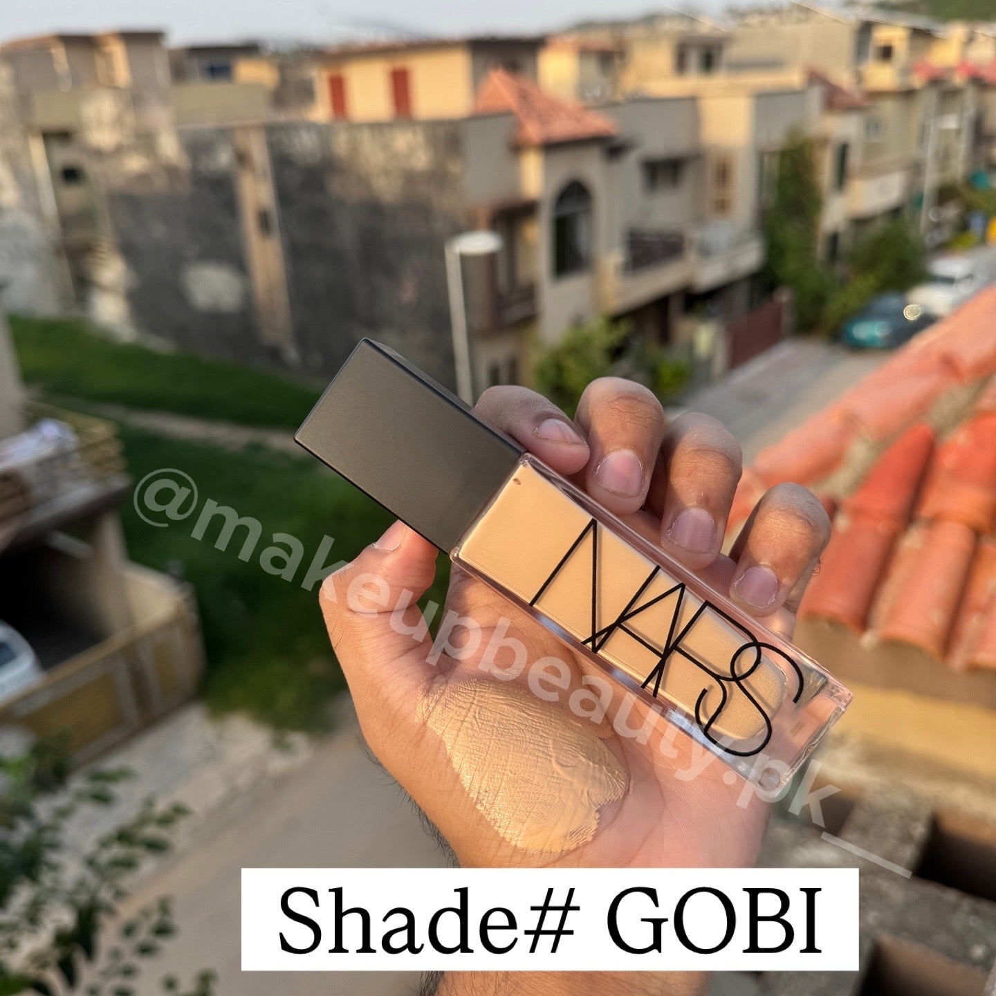 NARS Natural Radiant Longwear Foundation – 30 ML. Limited stock