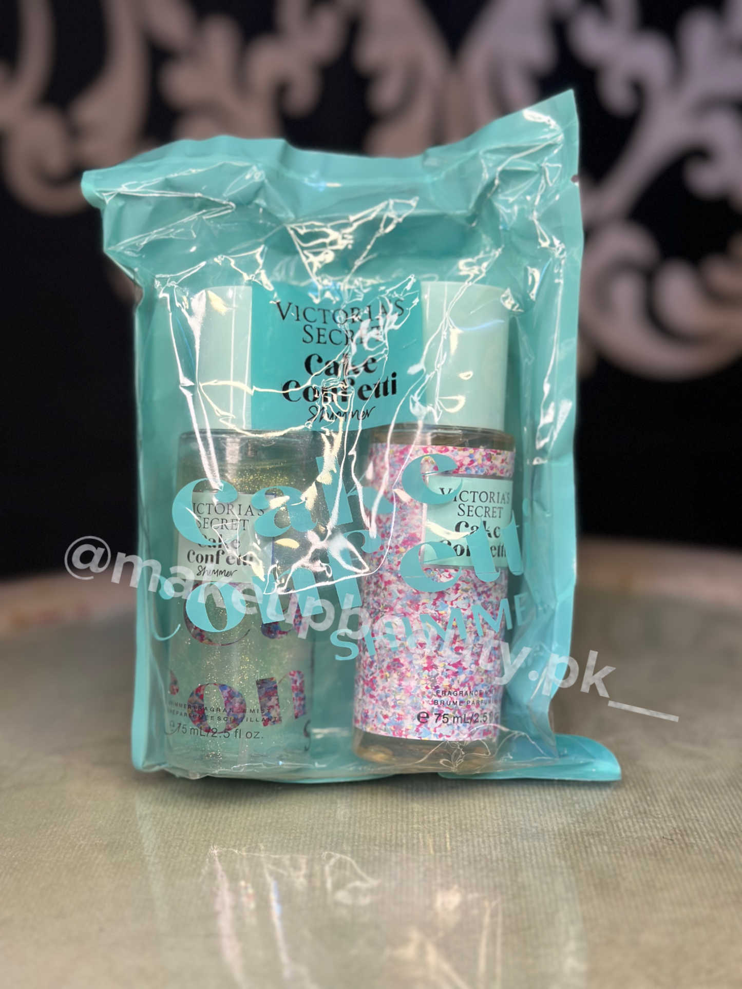 Victoria’s secret 2 in 1 Mist plus shimmer gift sets. 75 ML Each Bottle Quantity.