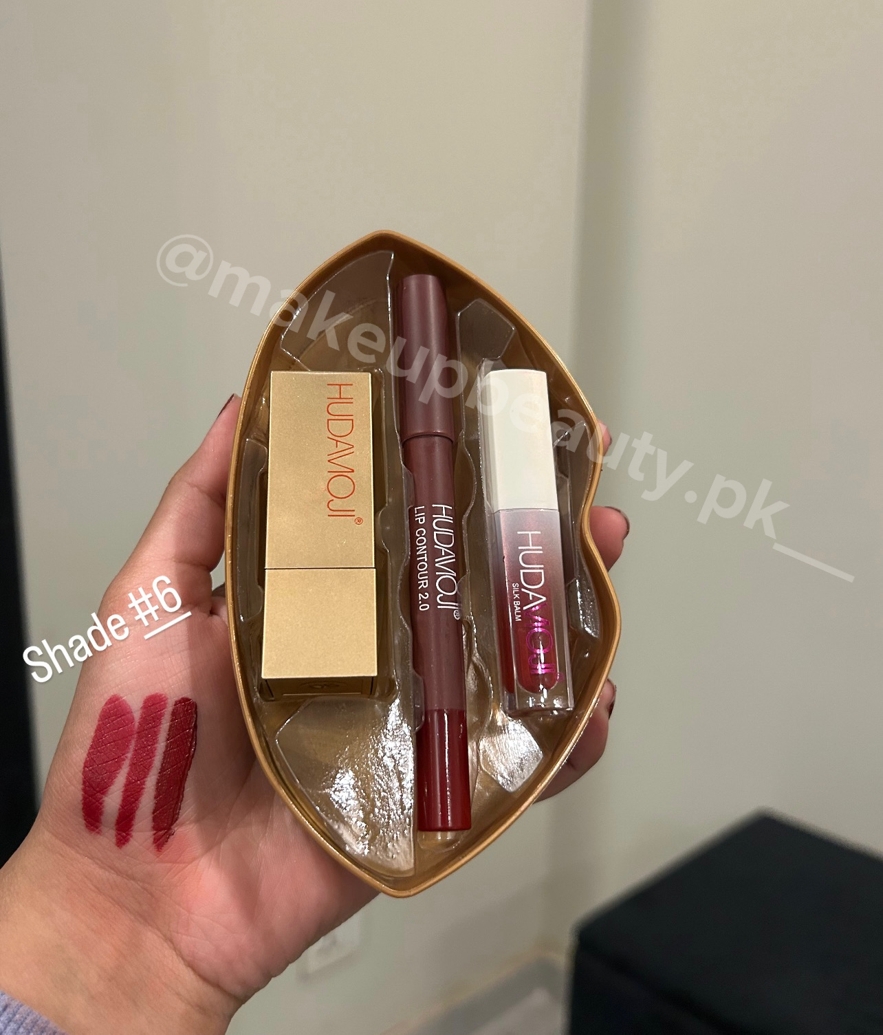 Hudamoji 3 in 1 Velvet matte Lip care trio set.