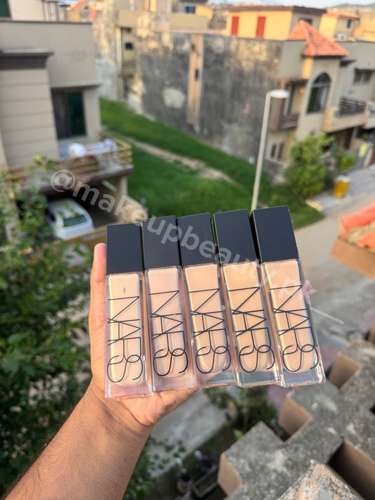 NARS Natural Radiant Longwear Foundation – 30 ML. Limited stock