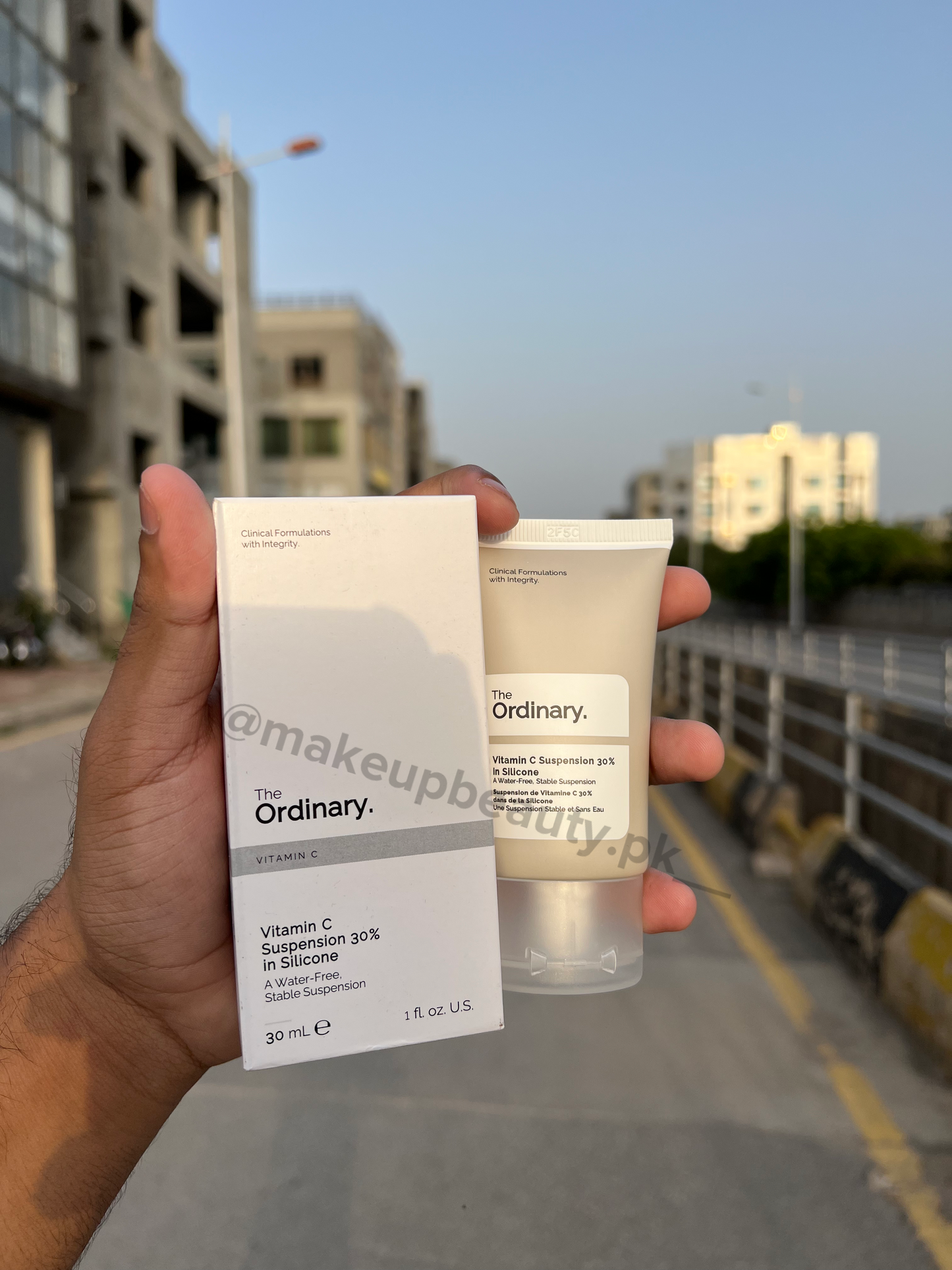 The Ordinary Vitamin C suspension 30% in Silicone .