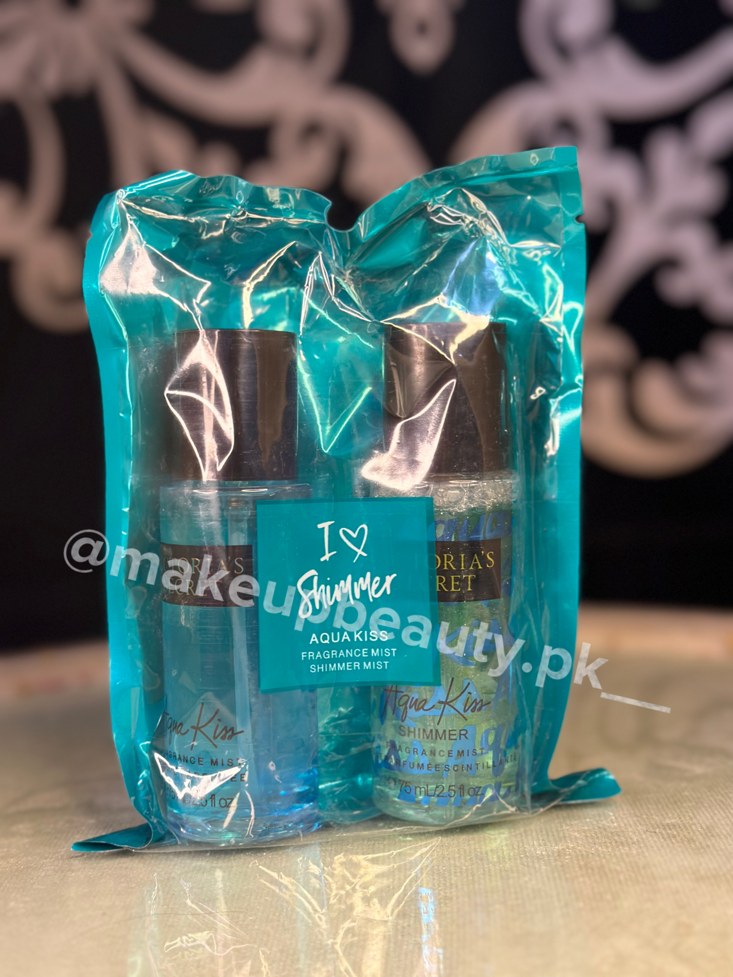 Victoria’s secret 2 in 1 Mist plus shimmer gift sets. 75 ML Each Bottle Quantity.