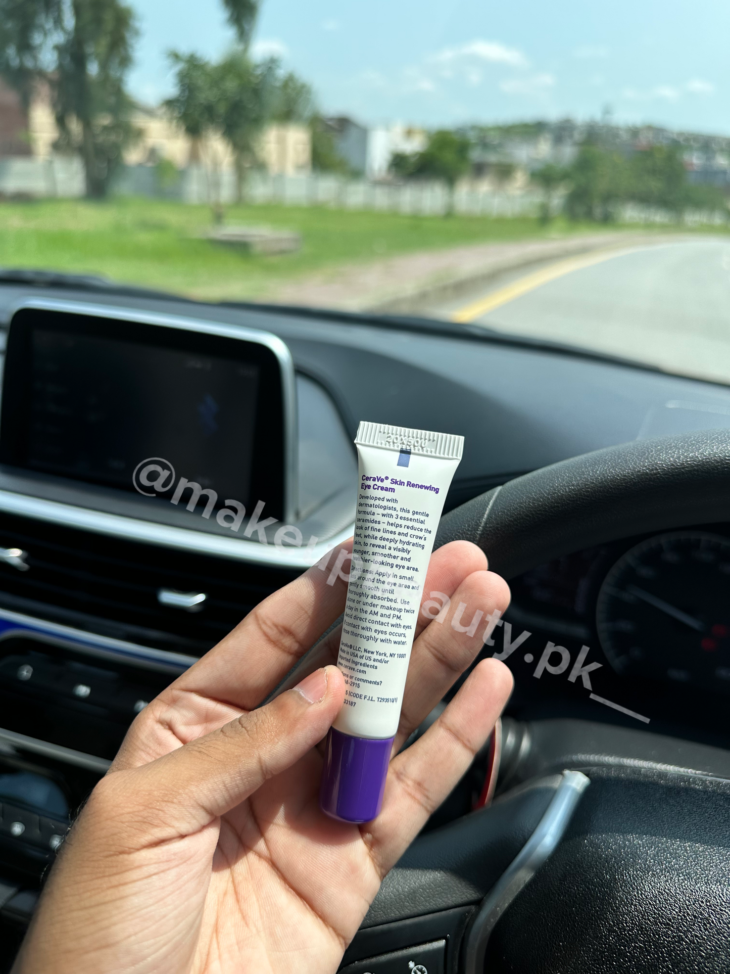 Cera Ve Skin Renewing Eye Cream.